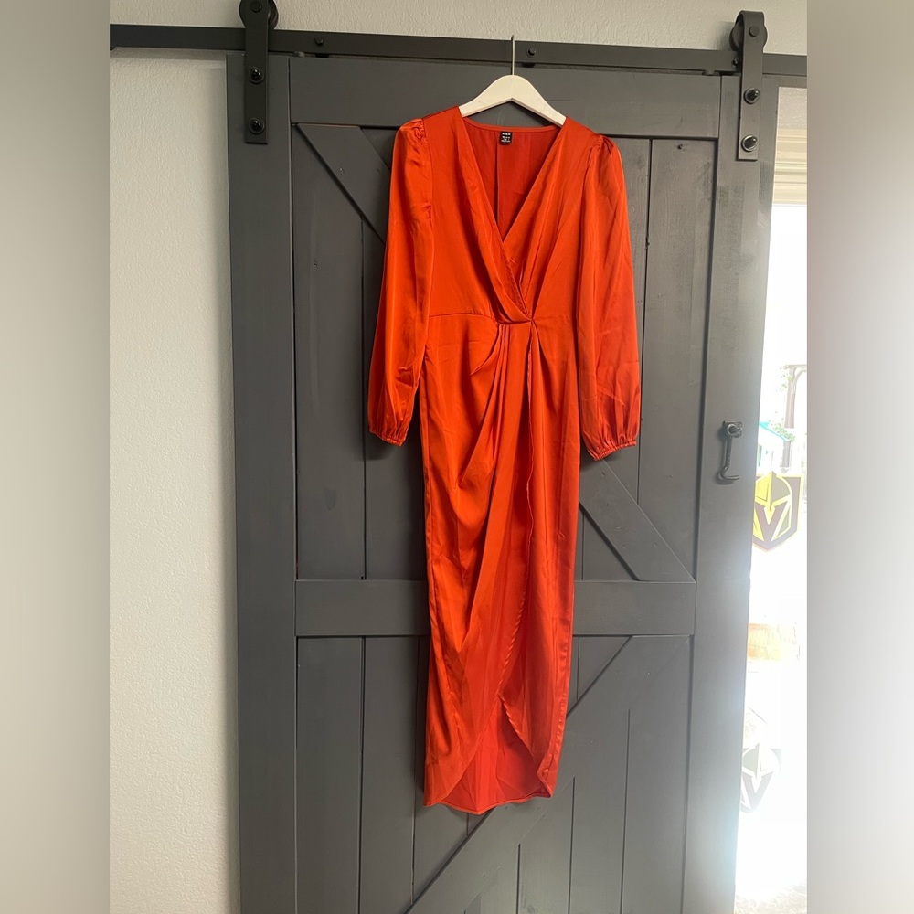 SHEIN Orange Satin V-Neck Long Sleeve Maxi Dress